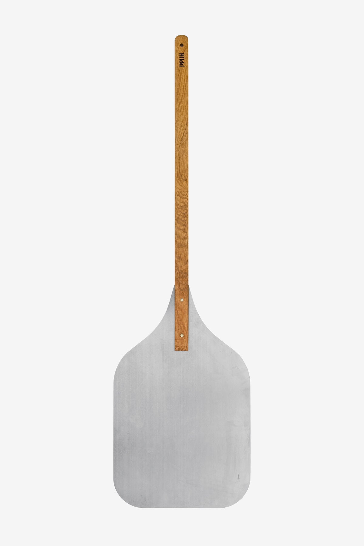 Pizzaspade med långt handtag - ger ett stadigt grepp när du plockar ut din pizza eller bröd